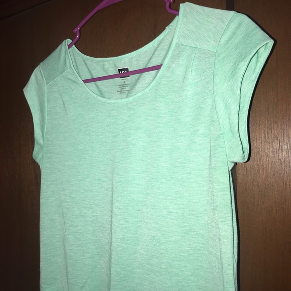 REI Green Activewear Shirt - Picture 4 of 6
